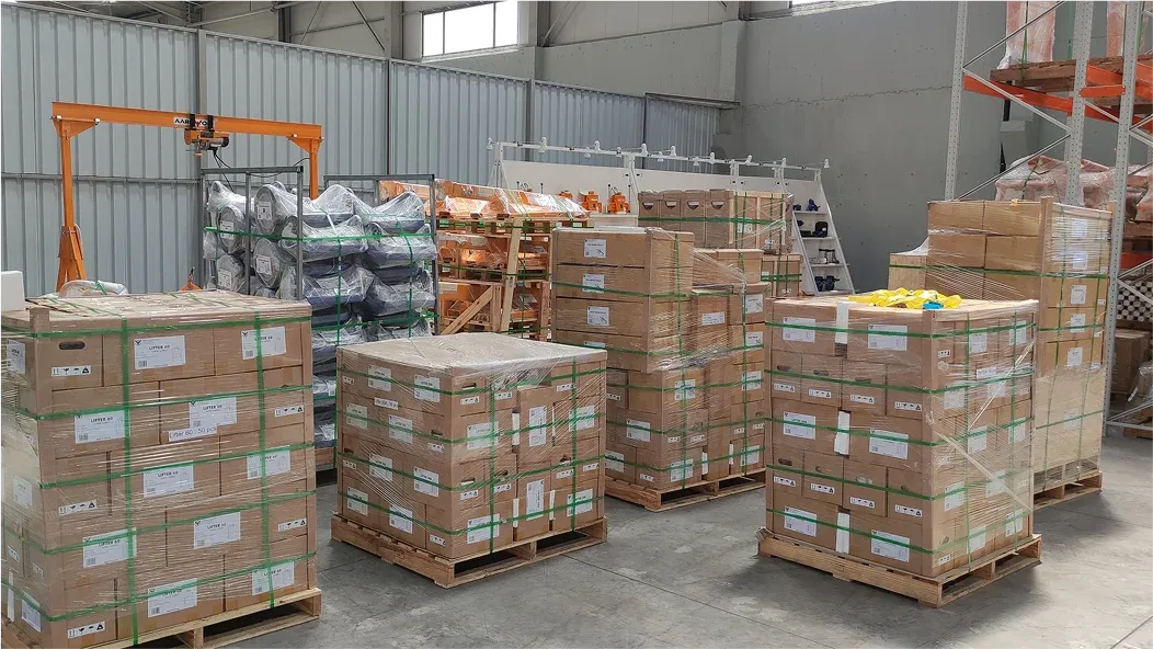 Warehouse Toolrange Asia